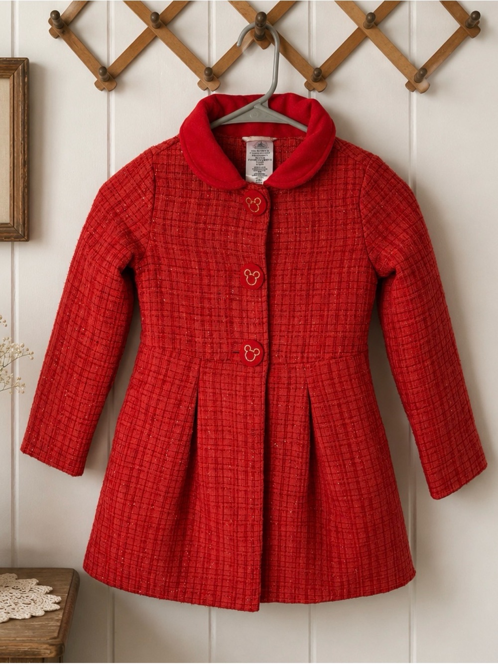 Vintage kids red sparkly tweed dress coat Disney Store. Size 5/6